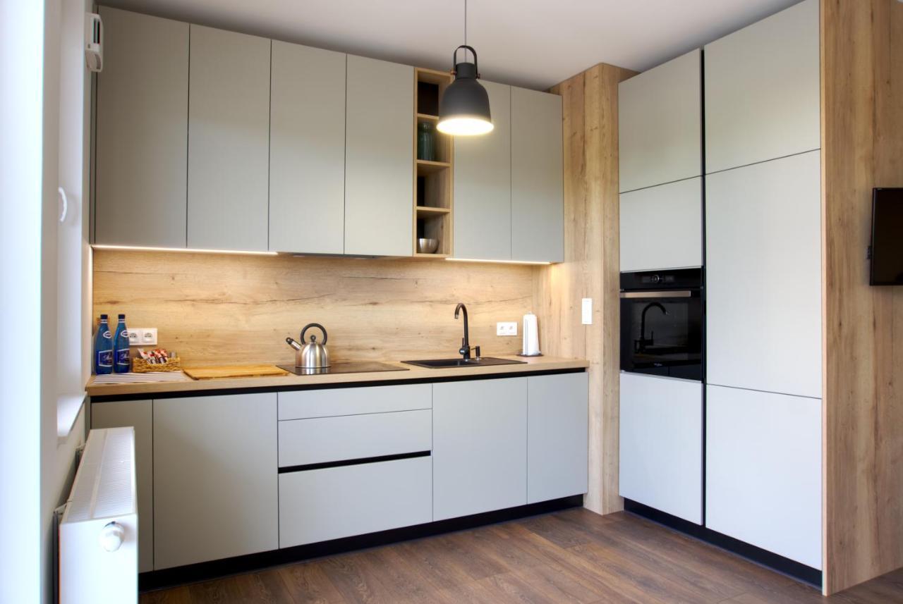 Essence Apartments Topaz Познань Екстер'єр фото
