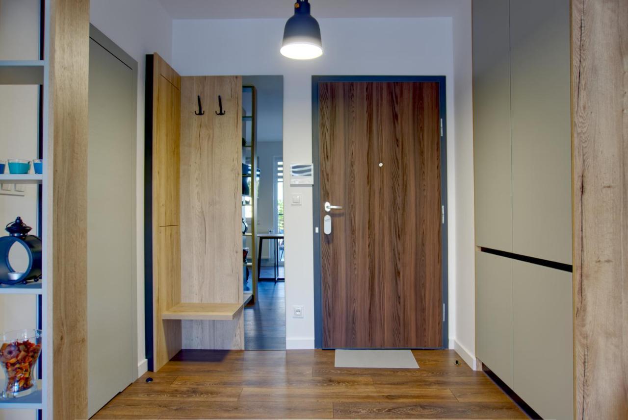 Essence Apartments Topaz Познань Екстер'єр фото