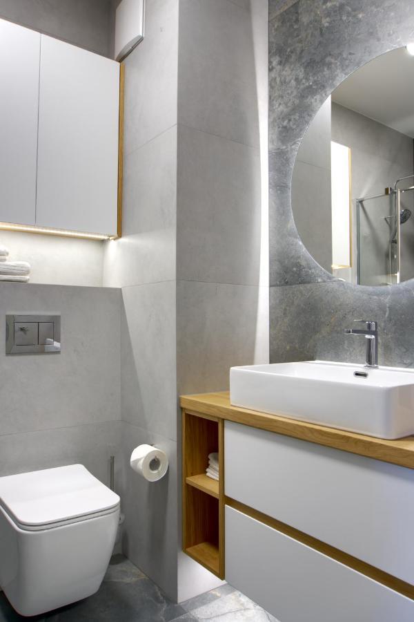 Essence Apartments Topaz Познань Екстер'єр фото